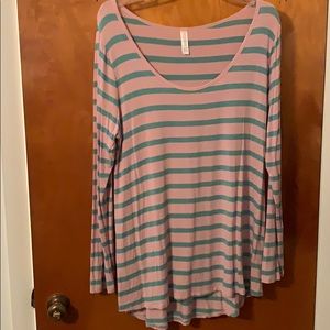 Lularoe lynnae Size large